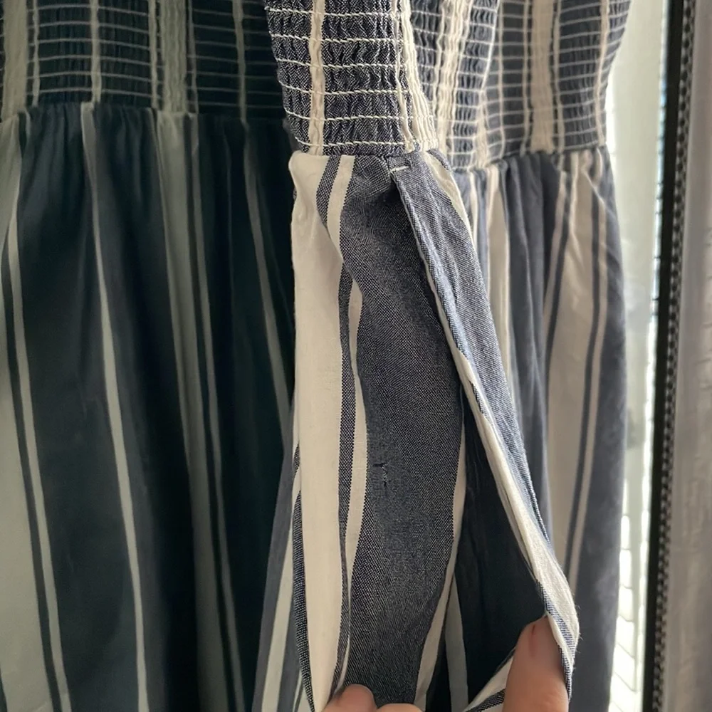 ❗️SOLD ❗️White and Blue Stripe Cami Small Old Navy Dress (*P) - Picture 8 of 8